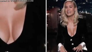 Brie Larson (pechos)