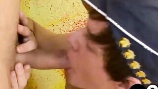 Blonde Yann Ryan dildo drilled after hot sixtynine rimming