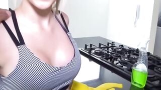 Karla Rivera proves that hispanic maids are nympho Girl inside nasty session