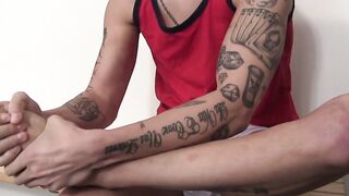 TwinkysFeet.com - Tattooed foot fetish jock strokes his thick dick and cums a thick l
