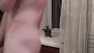 Amateur strips nude to show off his body and masturbate solo