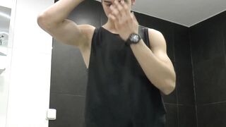 Sexy muscle boy Jared Shaw striptease