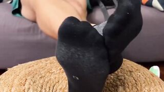 Hunky Johnny S shows off perfect body andÂ  his suckable feet while relaxing