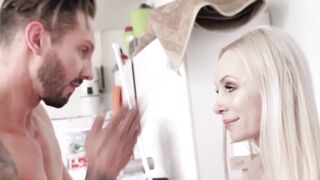 Natasha James turns into a hot MILF from a mannequin and ends up sucking a huge cock