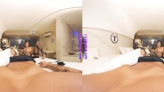 PURITYVR Alice Gomez is bored and feeling slutty