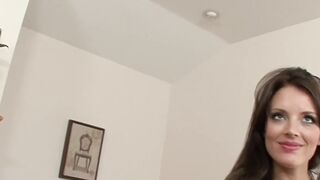 Brunette MILF with nice tits seduced her black trainer