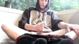 Str8Thugs.com - Confident thug Jake Reid's exhibition of his impressive big boner