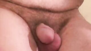Mature stud masturbates intensely after being interviewed