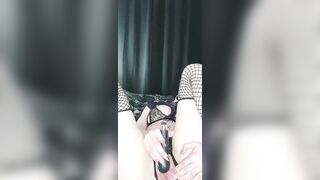 Leaked OF Video - Slutty Cosplay Teen Mei Kitsune Cant Restrain From Rubbing Her Meat