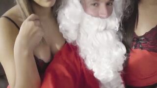 TeenGroupSex.com - Santa Sean gifts little teen helpers a hard fucking