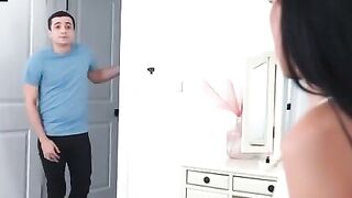 Bianca Bangs is bored. Why not screwed? Grabbing some post-its, she calls her stepbrother Ricky Spanish inside to play a
