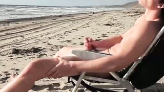 Muscular Lance Alexander jerked his long fat dick and oozed cum after