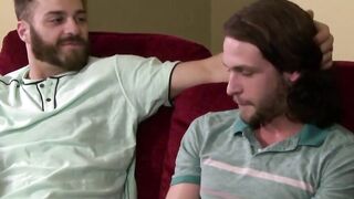 MaleIcons.com - Tipsy Duncan's playful mood leads to sucking Tommy's big, hard cock