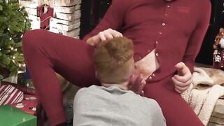 Handsome stepson Richie Wolf ass drilled and fingered by stepdaddy