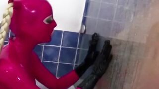 PussyCatsLatex.com - Latex-clad vixen's blowjob and ride to a messy facial