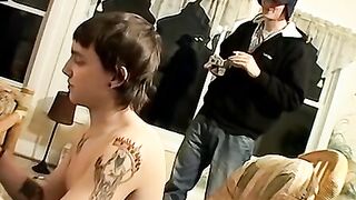 Young tattooed thugs have a foursome masturbation party