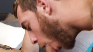 Deep throat and bareback with Johnny Hill and Carter Woods