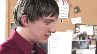 Horny blonde twink Atlanta Grey gives passionate blowjob Hoe 2