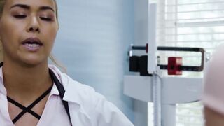 Teenie receives an unexpected pussy licking from dyke doctor