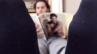 Nathaniel took his shirt and socks off and showed his gorgeous barefoot while being w