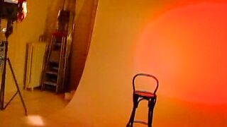 blondes 18 yo will performer werden und gibt alles