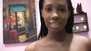 Penis eating african hoe goes to town