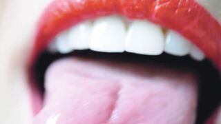 Close-Up RED Lipstick Head