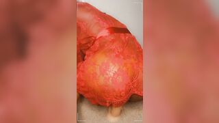 Hottie butt bouncing on toy