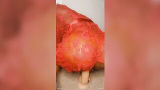 Hottie butt bouncing on toy