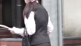 Japanese women in high heels are a subject of sharking