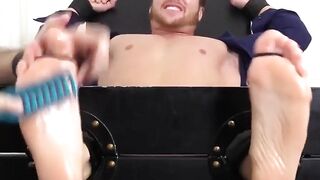 MaleFeetXXX.com - Frey's tickle session leaves him squirming with pleasure