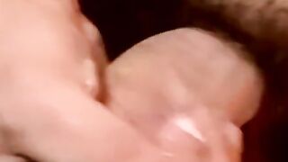Real amateur homo gets a blowjob until shooting a cumload