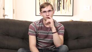 Twink has nice interview before stroking his big dick