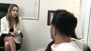 Kitty reaches orgasm on threesome therapy session