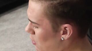 BoyDesire.com - Charming blonde Titus Snow's intense solo pleasure on set