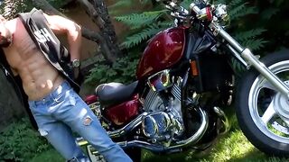 MaskXXX.com - Zack's bearded muscular biker persona gets wild outdoors