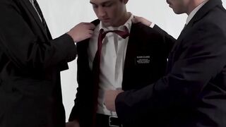 SayUncleNetwork.com - Innocent twink raw spitroasted in forbidden threesome