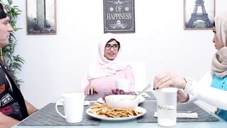 Arabian MILF and teen share rock solid cock with pleasure