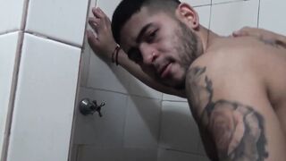 Muscular tatted dude Licho slobbers my friends cock until he explodes cum