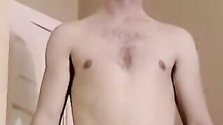 JoeSchmoeXXX.com - Straight guy Chris shows off his solo skills in his bedroom