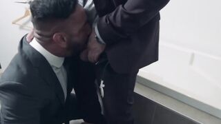 Kinky Manuel Skye gets his cock hungry ass rimmed before sex Hoe 2