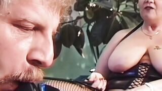 Pizza delivery bro joins bdsm woman