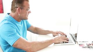 Handsome slut Brittany Shae loves riding a fat boner
