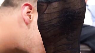 MaleFeetXXX.com - A young handsome guy's enjoyment in sucking and worshiping old Dev'