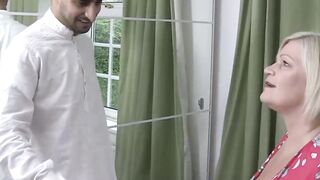 MatureLacey.com - Lacey Starr's BBC sharing with a busty MILF in a threesome