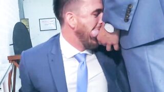 PlayingMen.com - Damon Heart drills new assistant Franky Fox's wet hole