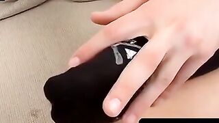 ToesXXX.com - Gay twink's foot play and cumshot display