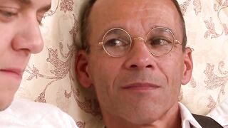 MaleIcons.com - Ian Levine's room encounter with Rodney Steele leads to an intense an