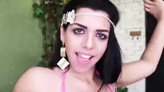Horny big ass tranny Kessia Brunelly gets fucked roughly