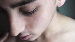 Adorable twink Dan begs me to fuck him and spray my cum on his mouth Hoe 2